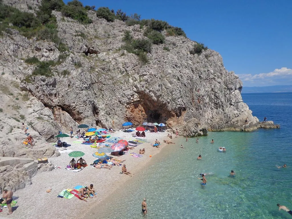 Apartments Renata - Brseč Croazia